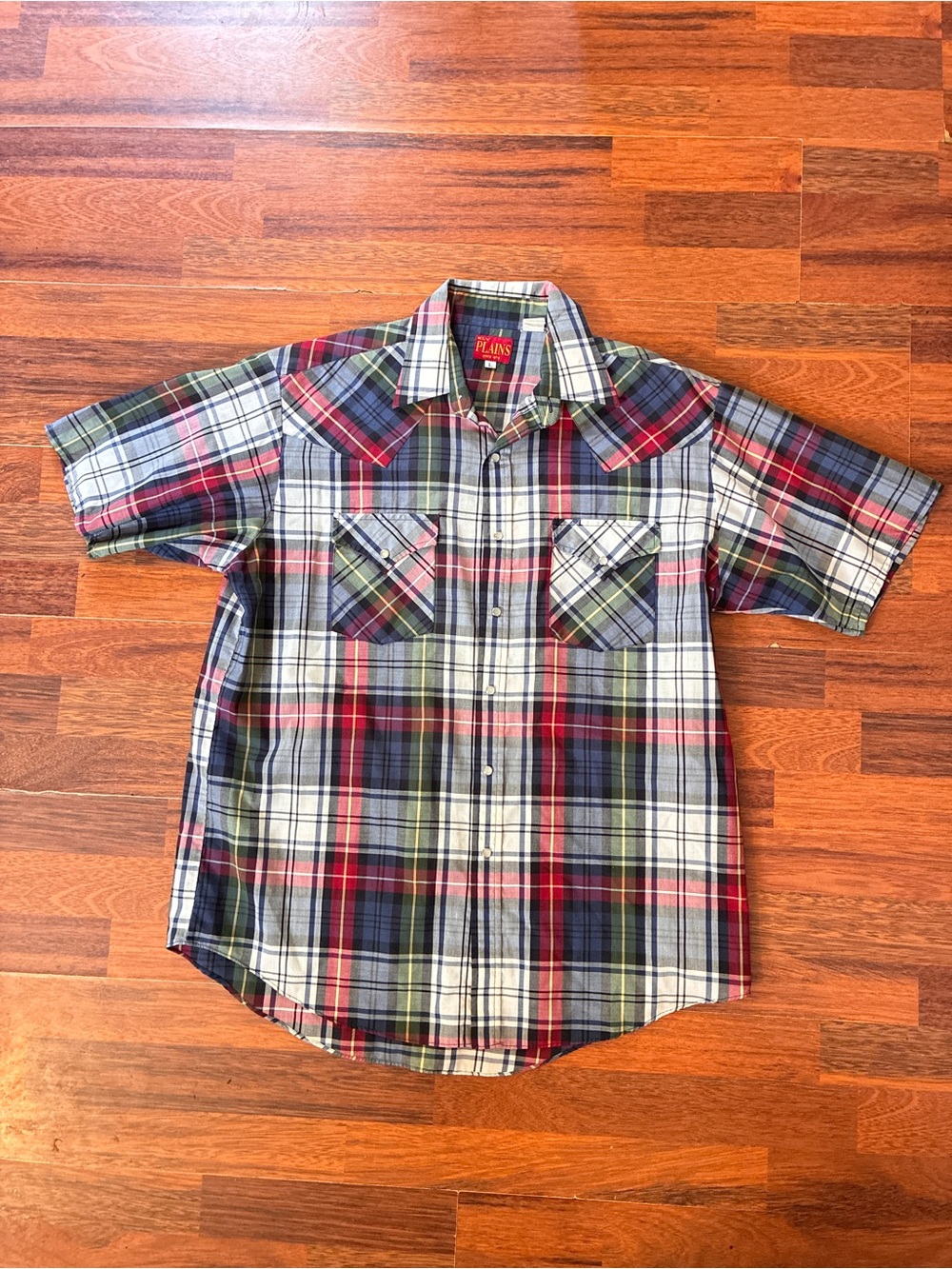 Ely Plaids Short-Sleeve Plaid Button-Up Shirt - Red/Blue/White